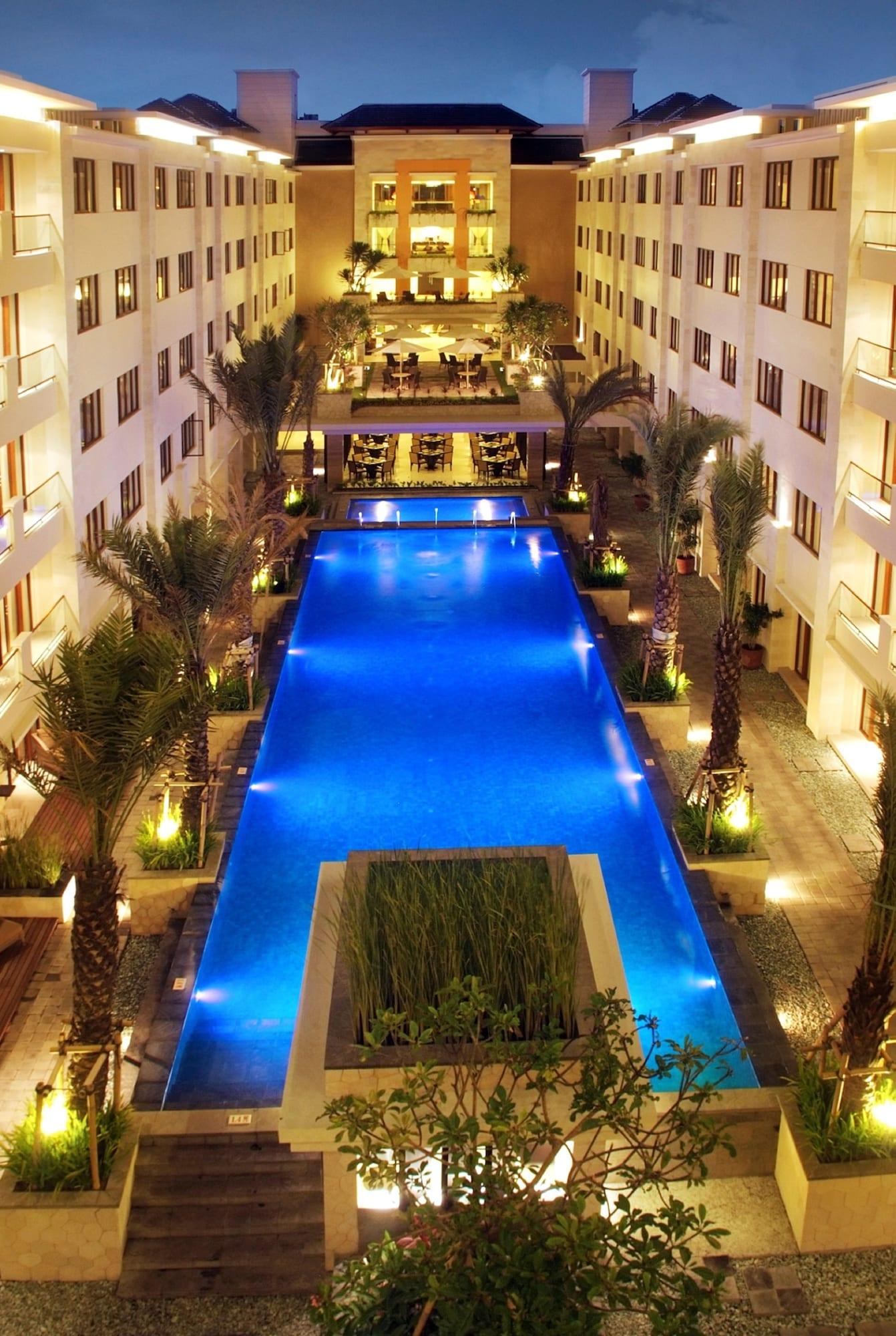 แอสตัน คูตา โฮเต็ล แอนด์ เรสซิเดนซ์ Hotel กูตา ภายนอก รูปภาพ