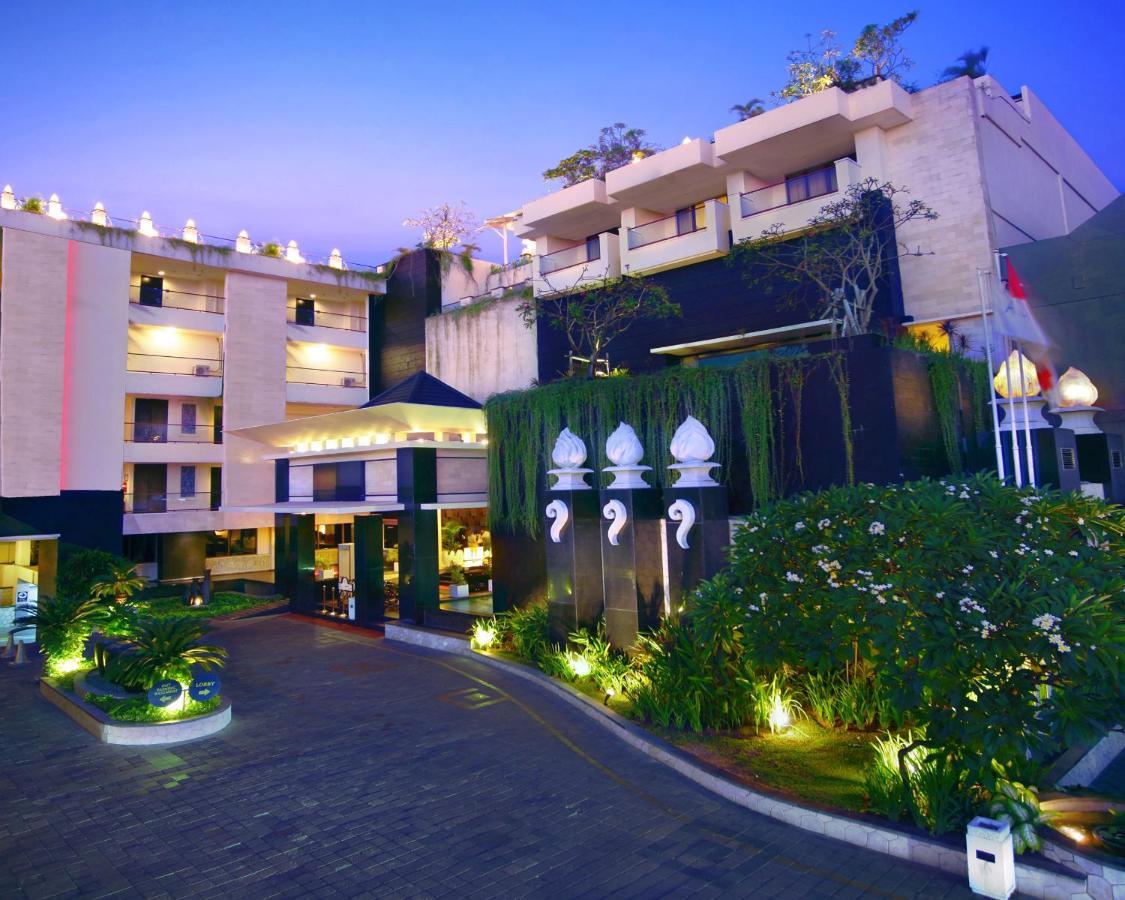 แอสตัน คูตา โฮเต็ล แอนด์ เรสซิเดนซ์ Hotel กูตา ภายนอก รูปภาพ