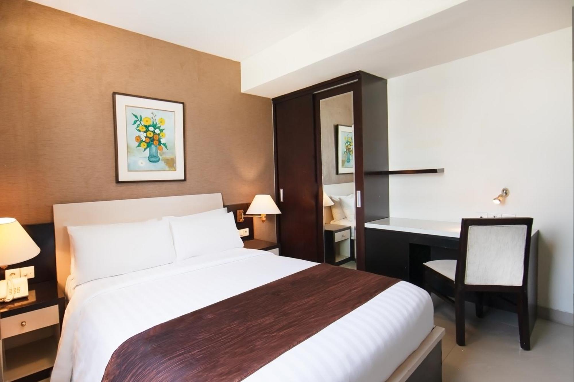 แอสตัน คูตา โฮเต็ล แอนด์ เรสซิเดนซ์ Hotel กูตา ภายนอก รูปภาพ